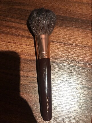 Charlotte tilbury bronzer brush
