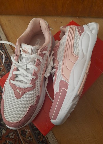 Puma Puma Kadın Pembe Spor Ayakkabı