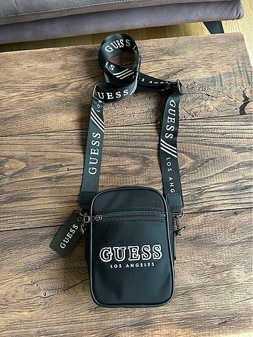 Guess harika çanta