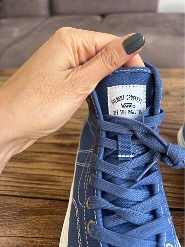 39 Beden Vans crockett high decon
