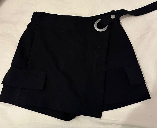 Bershka viral şort etek