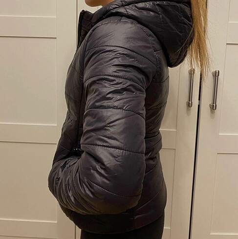 Bershka Siyah Parlak Mont