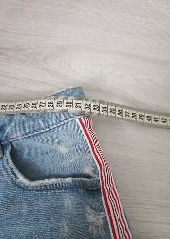 Çizgili Detaylı Kadın Mavi Kot Şort - Görsel 6