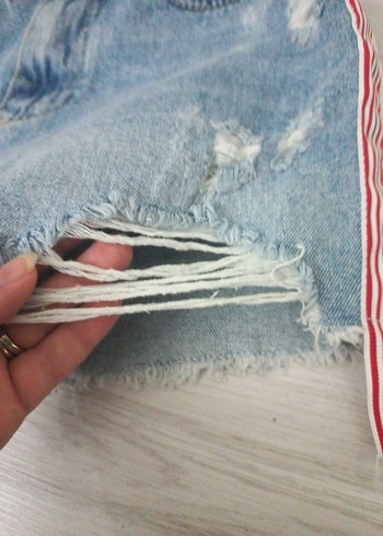 Çizgili Detaylı Kadın Mavi Kot Şort - Görsel 3