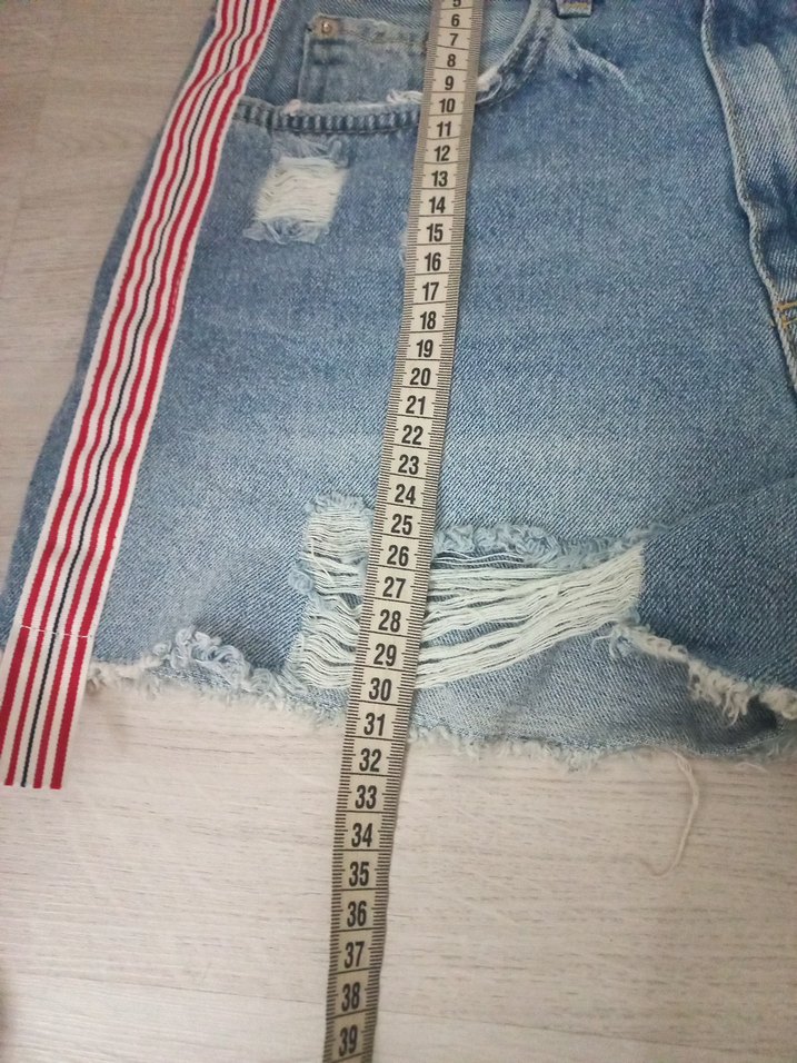 Çizgili Detaylı Kadın Mavi Kot Şort - Görsel 5