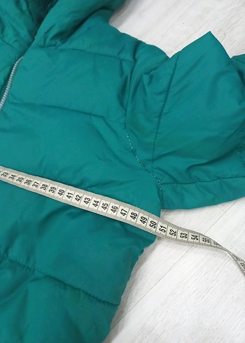 Bayan Parlak Yeşil Kürklü Mont - Görsel 6