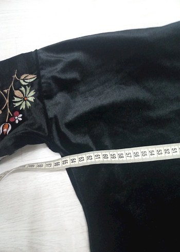 Uzun Kollu Siyah  Çiçek Desenli - Görsel 5