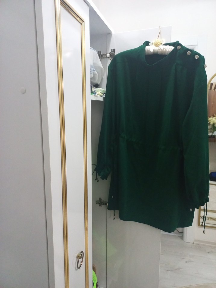 Düğmeli Yeşil  Tunik Midi Boy - Görsel 2