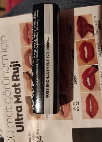Avon Mat ruj Mocha 