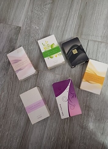 #AVON PARFÜM 