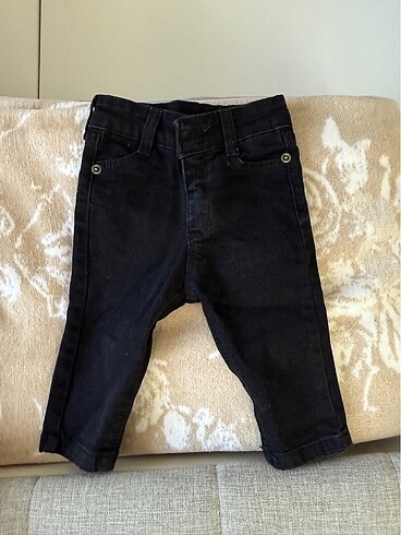 Bebek Jeans