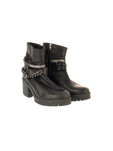 Vintage Love PreLoved Bot %70 İndirimli.