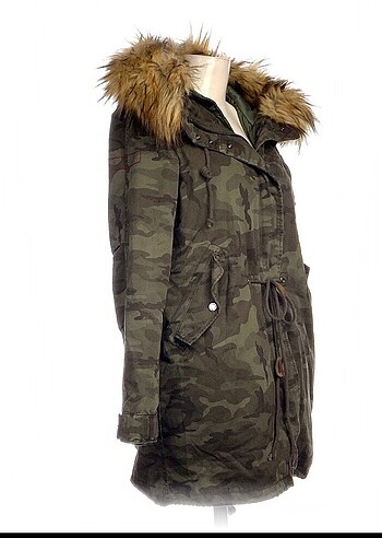 38 Beden BERSHKA MONT