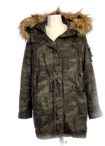 BERSHKA MONT