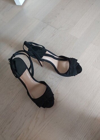 Stradivarius süet ayakkabi