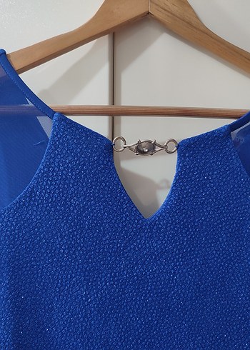 Sade V Yakalı Mavi Mini Elbise - Görsel 4