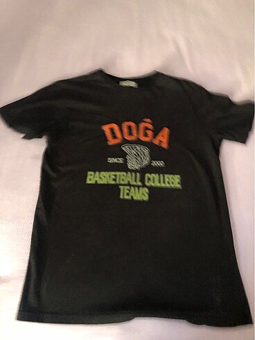 13-14 Yaş Beden Doğa Koleji forma- toplam 5 parça- 1 şort,3 tişort, 1 sweatshirt