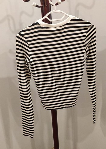 H&M Uzun Kollu Siyah Beyaz Çizgili Kadın Kazak