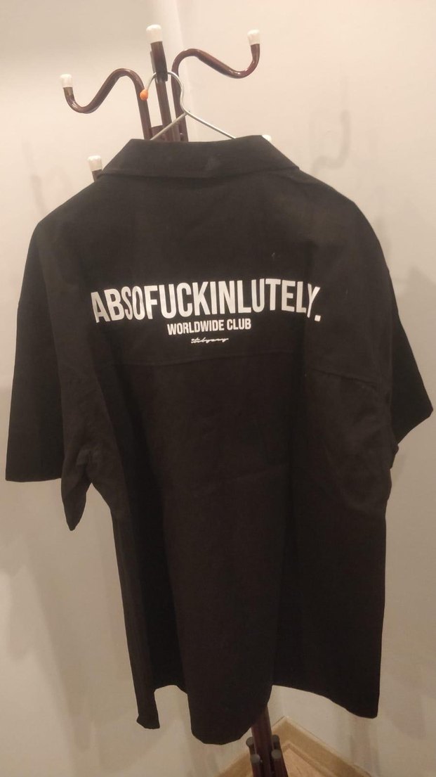 Siyah Düğmeli Kısa Kollu Erkek Gömlek - Görsel 2