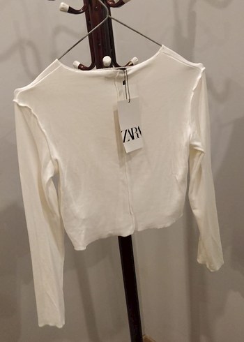 Zara Zara dikiş detaylı basic crop bluz