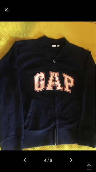 Gap sweatshirt 