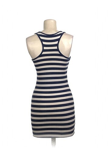 s Beden PreLoved Askılı %70 İndirimli.