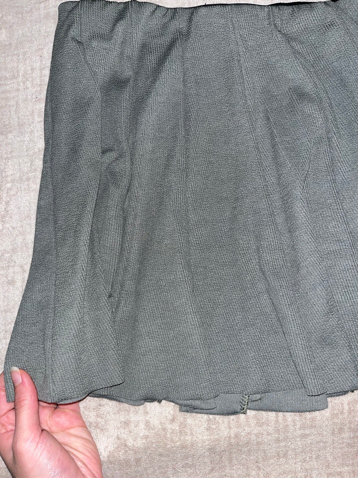 Yeşil Kadın Etek - Görsel 2