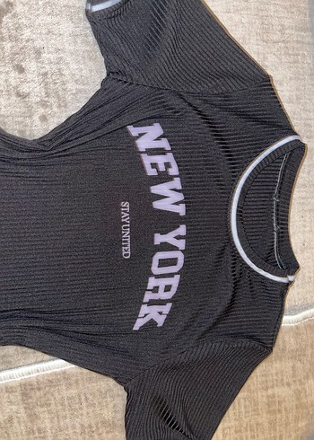 Siyah Baskılı Kısa Kollu Kadın Tişört - Görsel 3