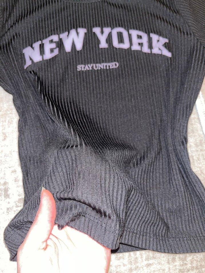 Siyah Baskılı Kısa Kollu Kadın Tişört - Görsel 4