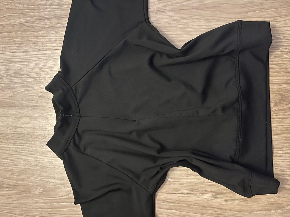 Siyah Fermuarlı badi - Görsel 2