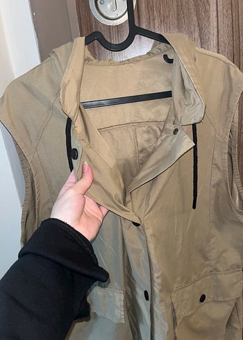 Bej Düğmeli Kolsuz Kadın Yelek - Görsel 4