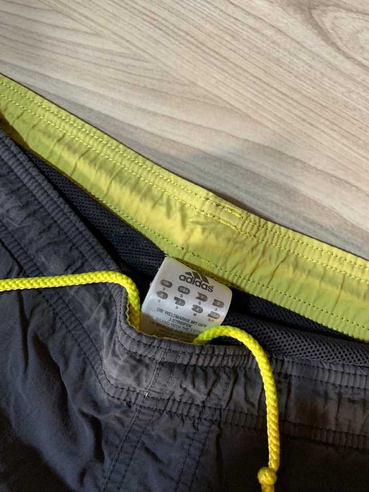 Gri Adidas Erkek Mini Deniz Şortu - Görsel 3