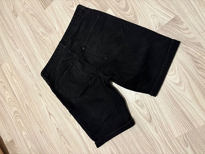H&M Erkek Şortu