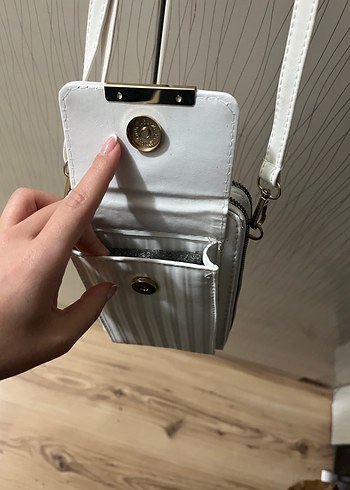 Çizgili Beyaz Kadın Çantası - Görsel 3