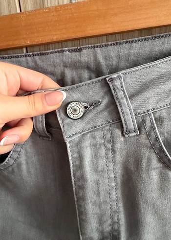 Gri Kadın Kot Pantolon - Görsel 3