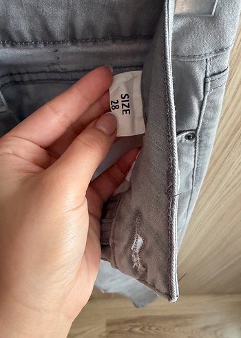 Gri Kadın Kot Pantolon - Görsel 4