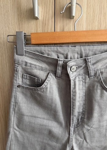 Gri Kadın Kot Pantolon - Görsel 2