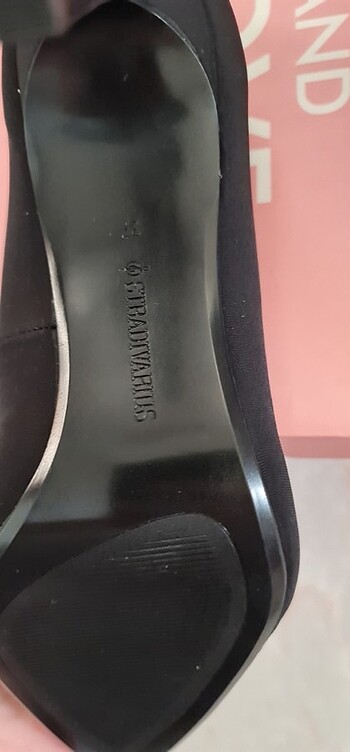37 Beden siyah Renk Siyah stiletto