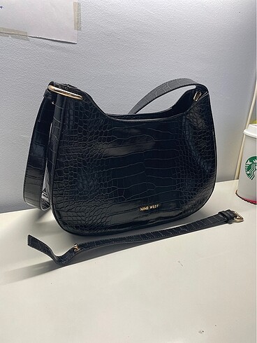 Nine West Siyah Kol Çantası