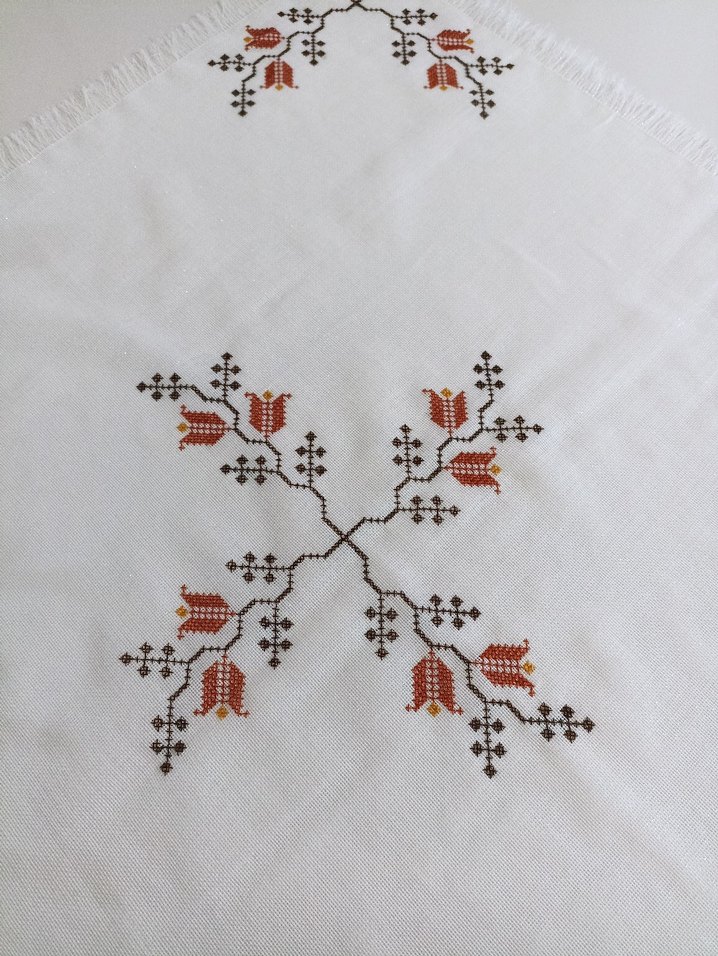 etamin kaneviçe masa örtüsü - Görsel 2