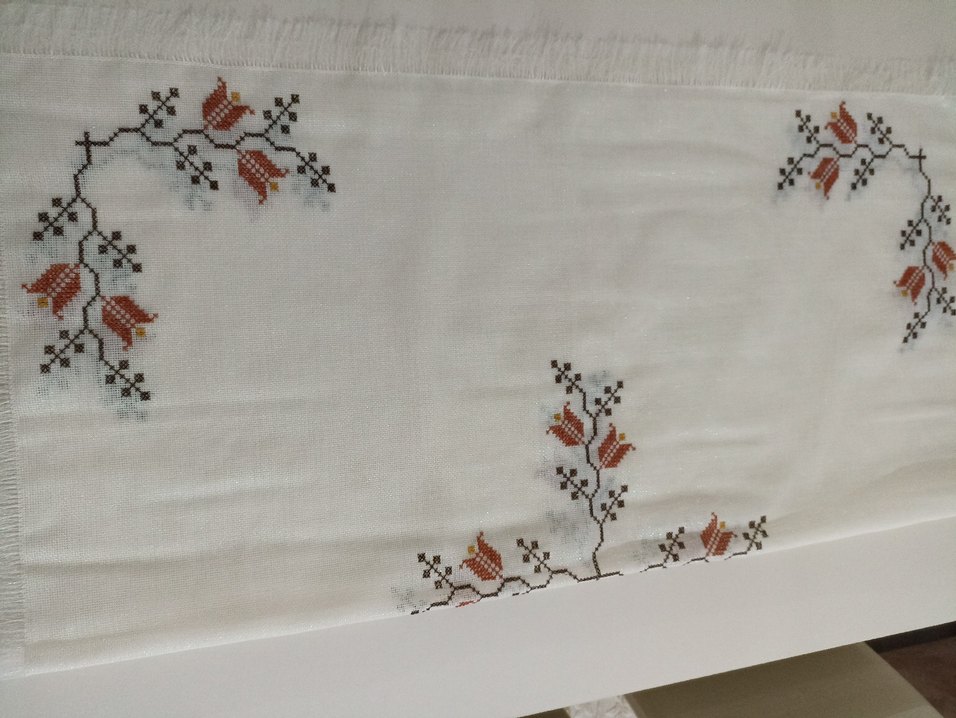 etamin kaneviçe masa örtüsü - Görsel 4