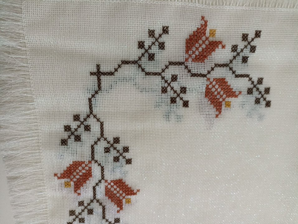 etamin kaneviçe masa örtüsü - Görsel 5