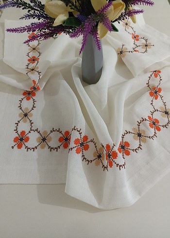 kanaviçe Masa Örtüsü - Görsel 2