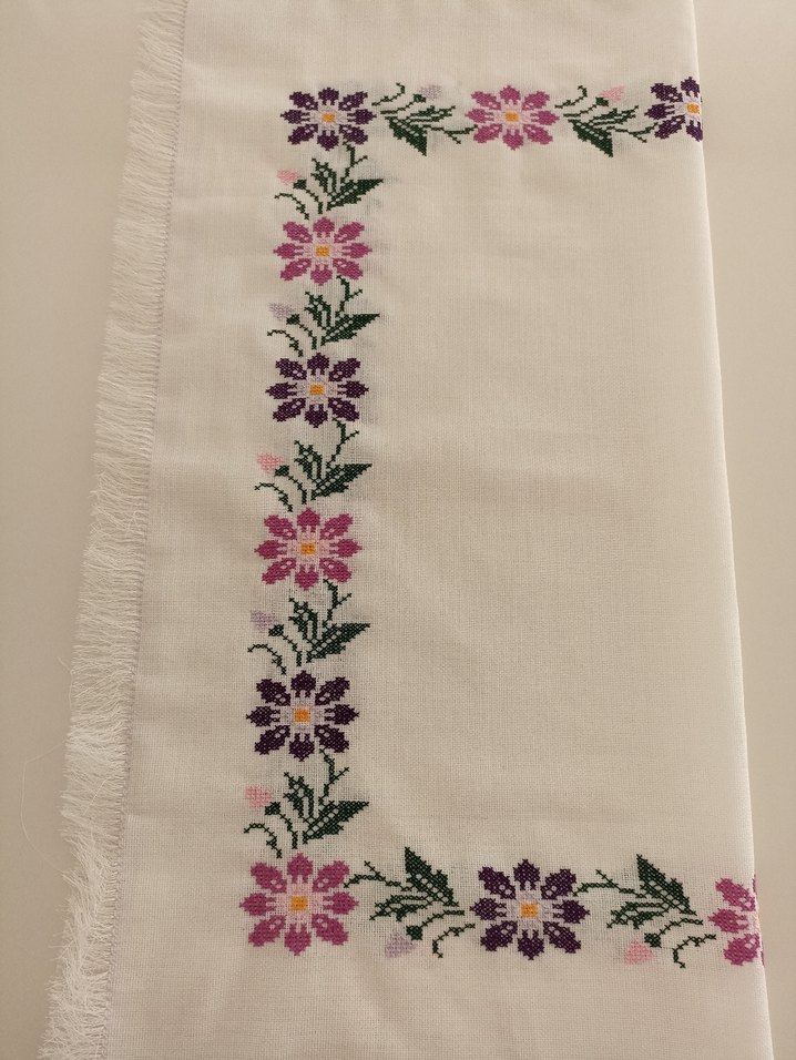 kanaviçe masa örtüsü - Görsel 3