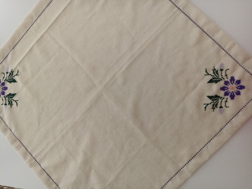 kanaviçe masa örtüsü - Görsel 4