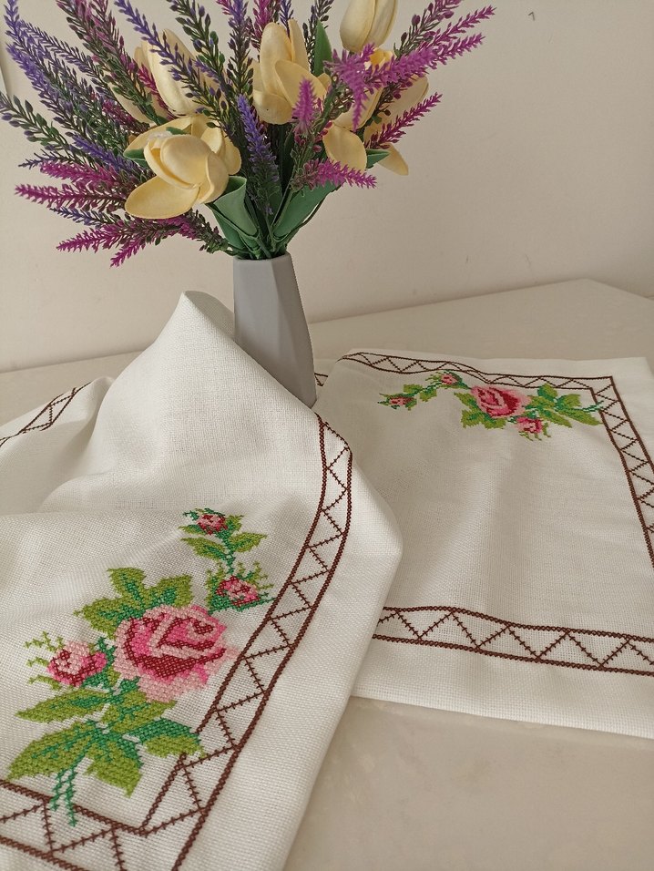 kanaviçe el işi runner masa örtüsü - Görsel 2