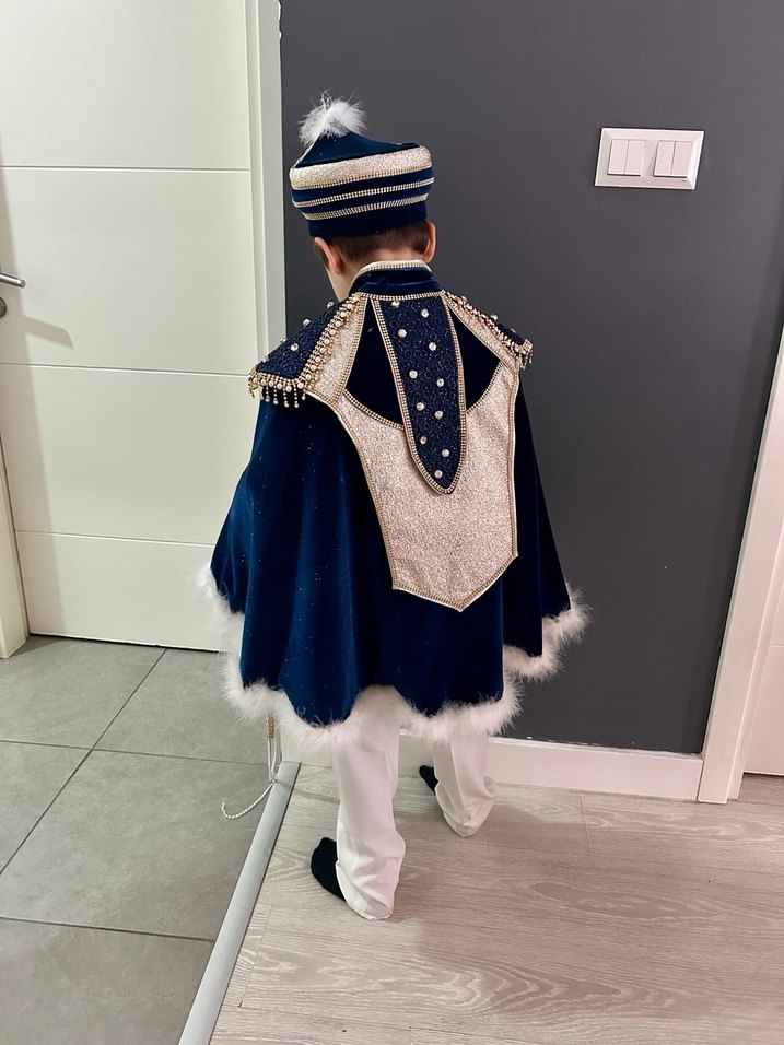 Lacivert İşlemeli Çocuk Sünnet Kıyafeti - Görsel 2