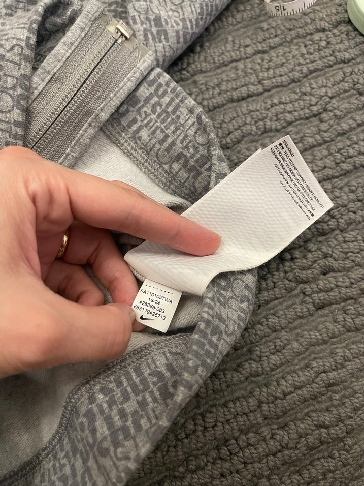 Orjinal kapüşonlu Nike sweat - Görsel 4