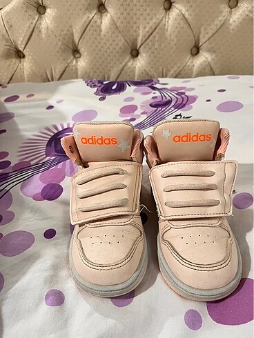 24 Beden ten rengi Renk Adidas çocuk ayakkabı