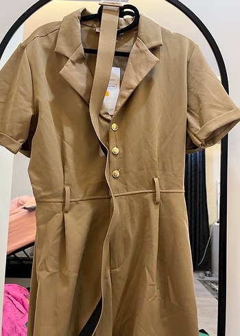 Bej Düğmeli Kısa Kollu Midi Tulum - Görsel 2